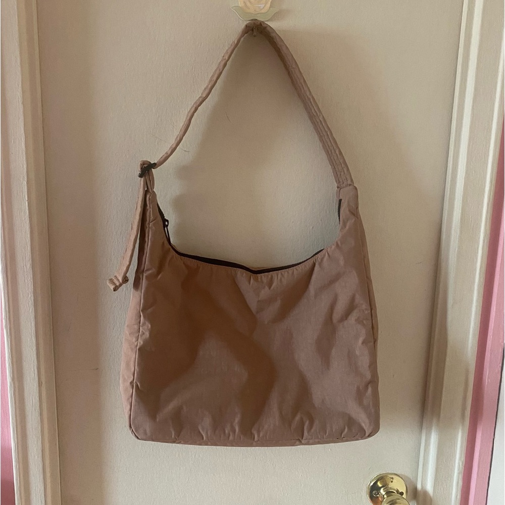 NWT Baggu Taupe Shoulder Bag - Regular Size